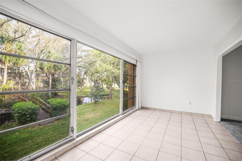 225 Country Club Dr #D237, Largo, FL 33771