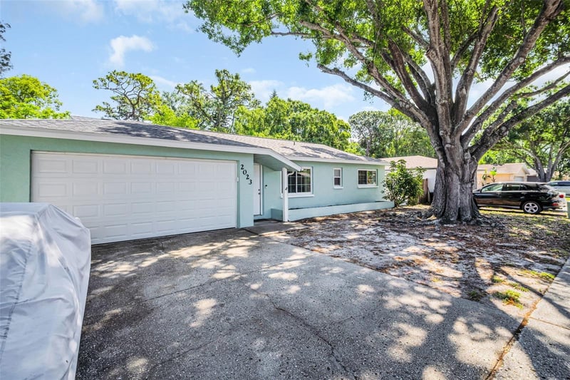2023 Dodge St, Clearwater, FL 33760