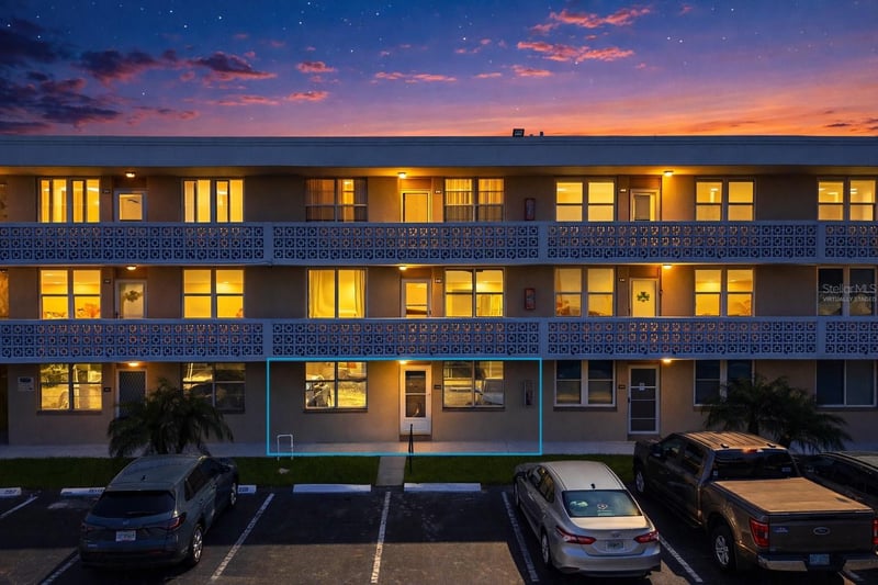 5095 Bay St #110, St Petersburg, FL 33703