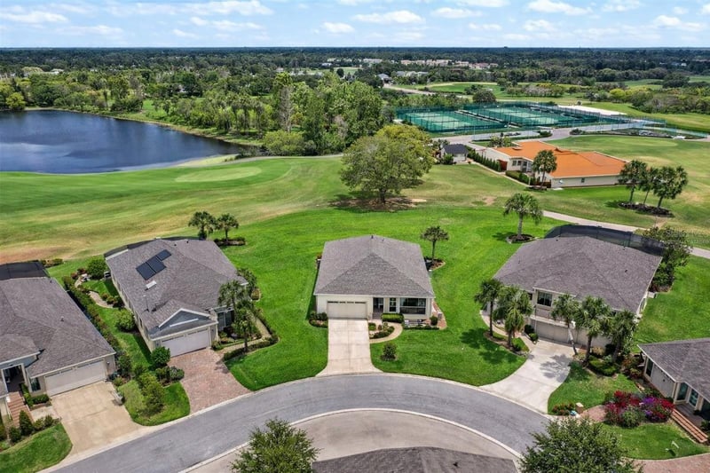 1103 Jasmine Creek Ct, Sun City Center, FL 33573