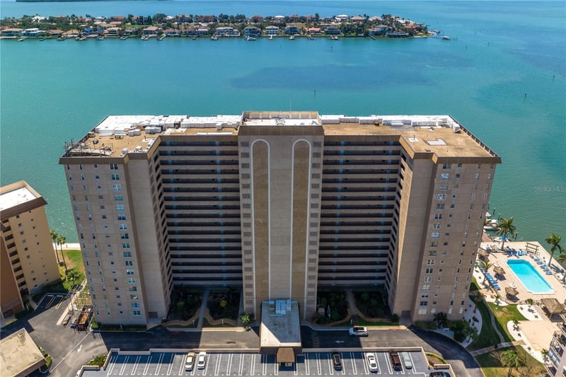 5200 Brittany Dr #4-1102, St Petersburg, FL 33715