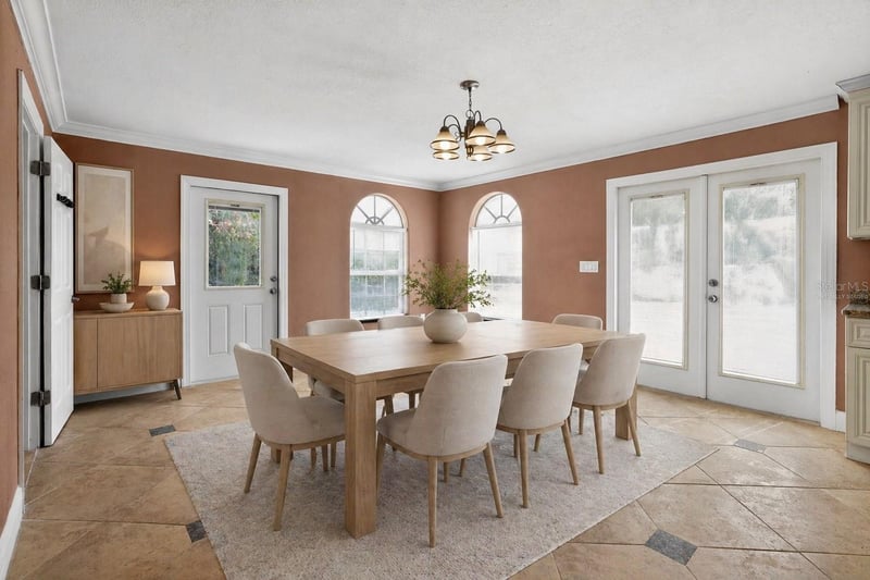3302 River Cove Dr, Tampa, FL 33614