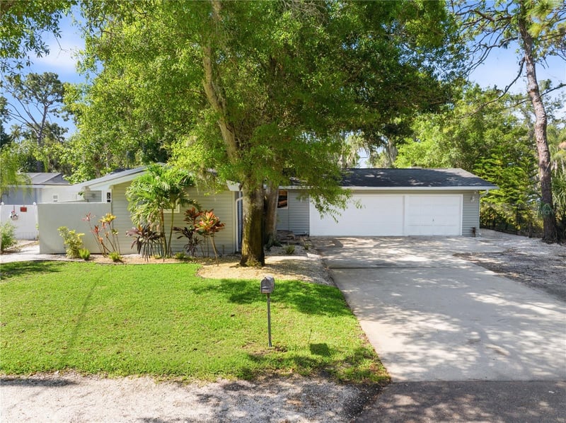 13012 96th Ave, Seminole, FL 33776