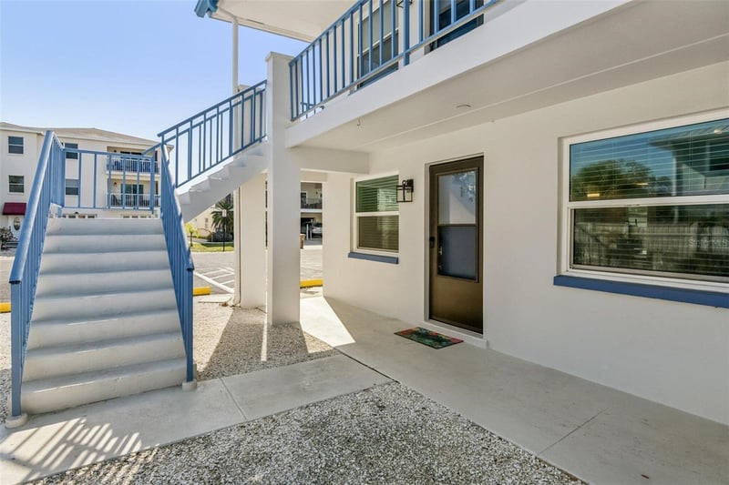 2308 1st St #1, Indian Rocks Beach, FL 33785