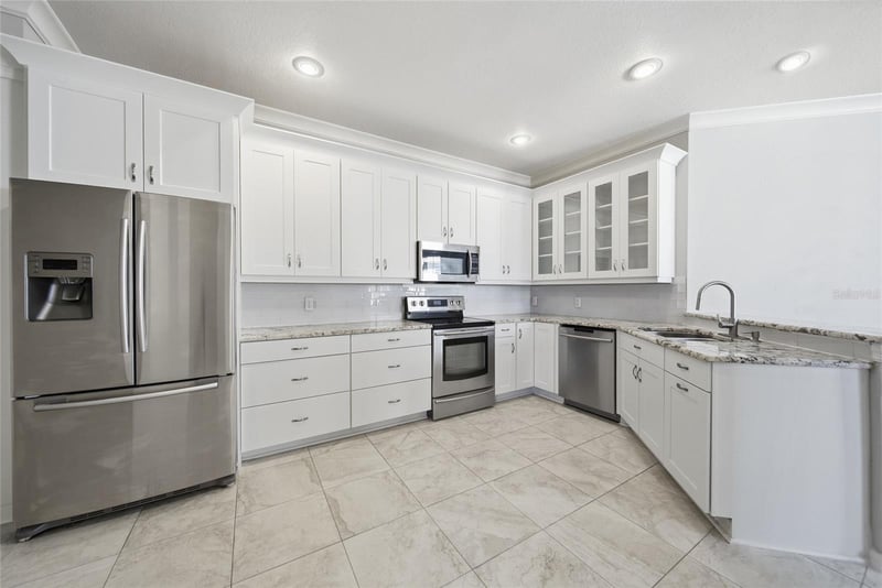 19120 White Wing Pl, Tampa, FL 33647