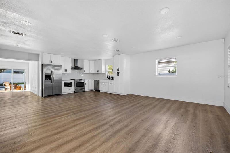 4618 Pearl Ave, Tampa, FL 33611