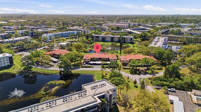 8140 Terrace Garden Dr #102, St Petersburg, FL 33709