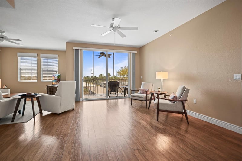 5 Island Park Pl #206, Dunedin, FL 34698