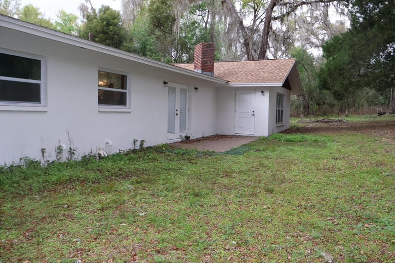 18240 Mount Olive Dr, Dade City, FL 33523