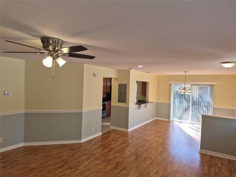 3845 Island Way, St Petersburg, FL 33705
