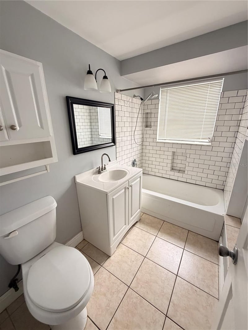 5323 22nd St, Bradenton, FL 34207