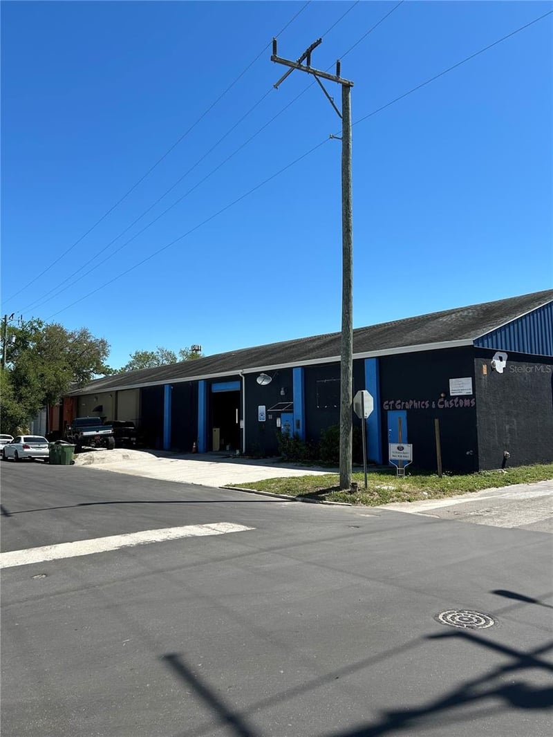 , Bradenton, FL 34205