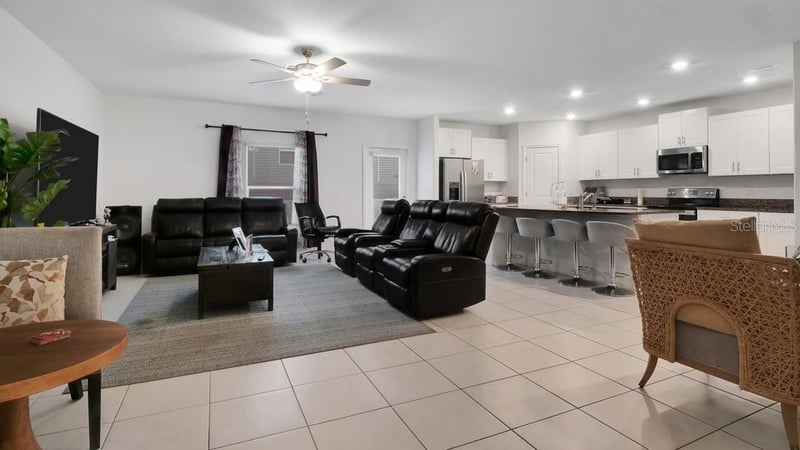 6300 Beverly Hills Dr, Zephyrhills, FL 33541