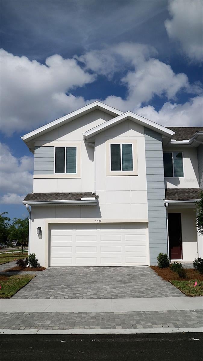 5839 Angela Leyla Pl, Riverview, FL 33578