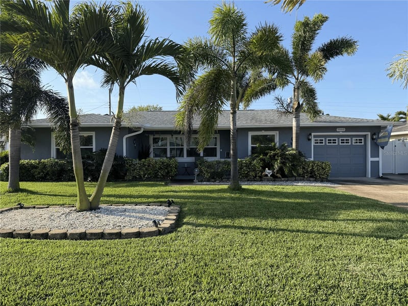 3860 25th Ave, St Petersburg, FL 33713