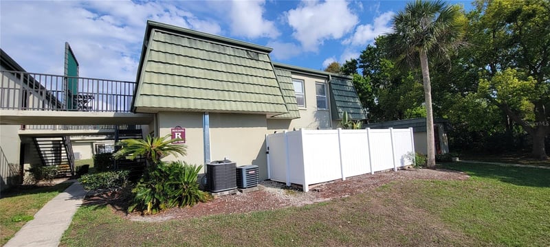 1799 Highland Ave #155, Clearwater, FL 33755