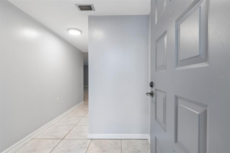 6320 Grand Bahama Cir #6320, Tampa, FL 33615