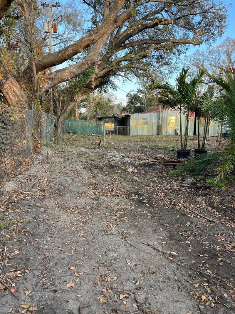 Dover Rd, Dover, FL 33527