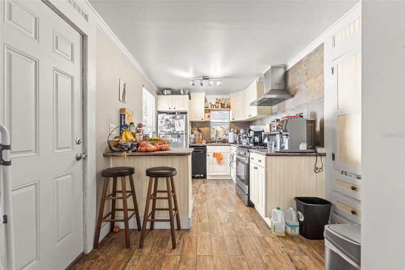 1619 7th Ave, St Petersburg, FL 33713