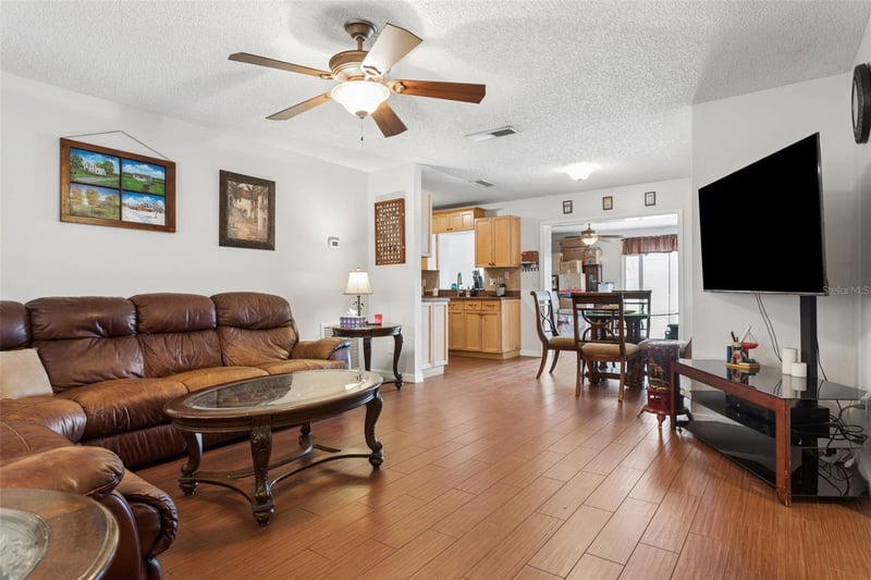 13837 Pathfinder Dr, Tampa, FL 33625