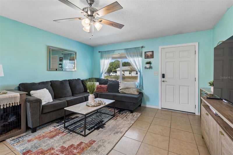 6882 62nd Ave, Pinellas Park, FL 33781