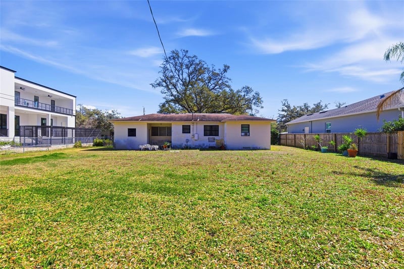 3605 Thatcher Ave, Tampa, FL 33629