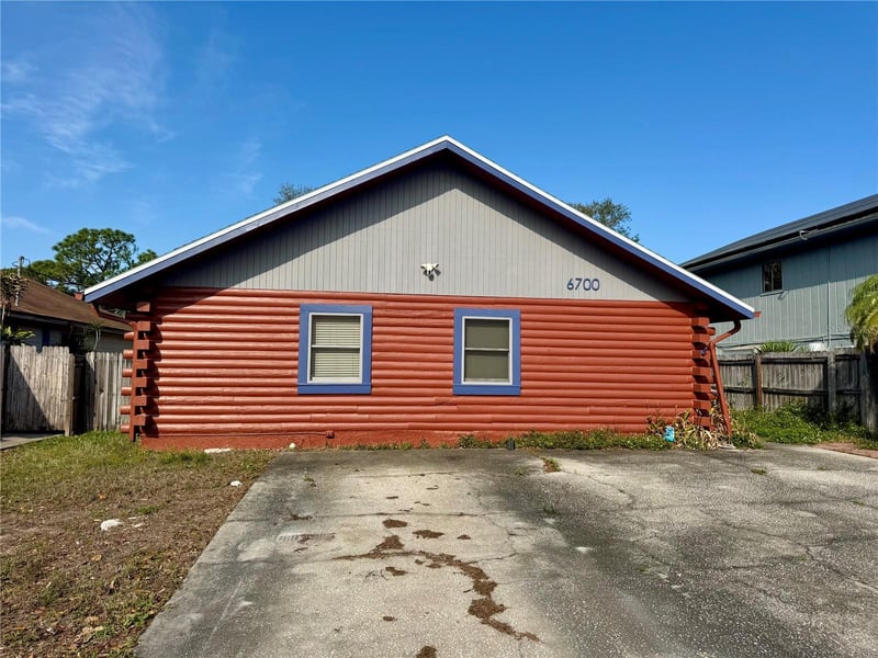 6700 67th Ln, Pinellas Park, FL 33781