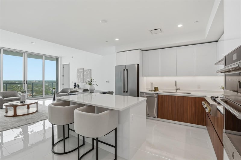 400 Central Ave #2008, St Petersburg, FL 33701