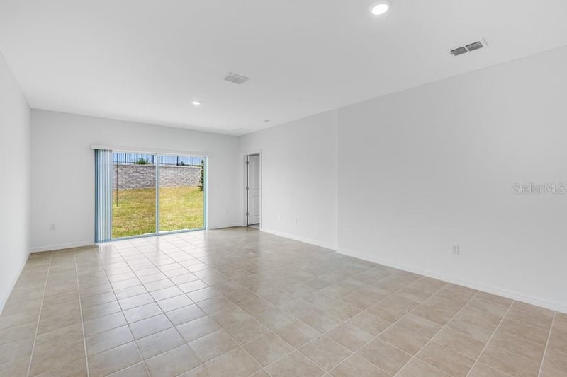 13836 Shellmore Ave, Palmetto, FL 34221