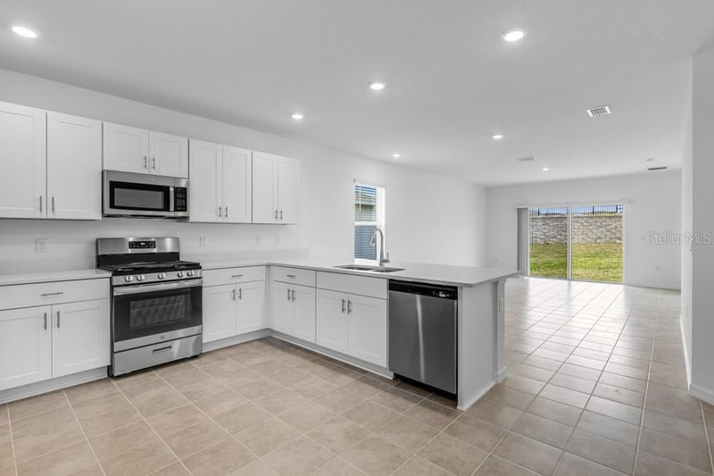 13836 Shellmore Ave, Palmetto, FL 34221