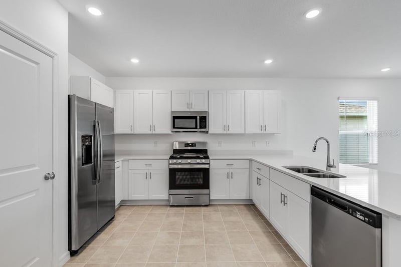 13836 Shellmore Ave, Palmetto, FL 34221