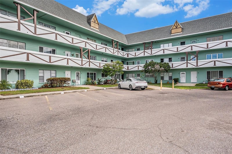 2043 Denmark St #65, Clearwater, FL 33763