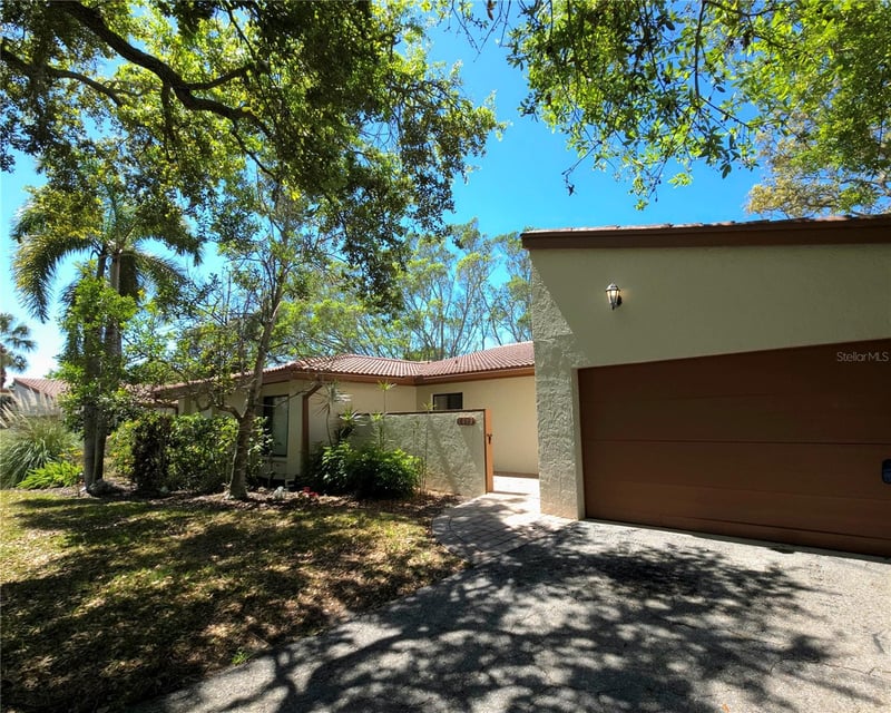 6413 Meadowlark Ln, Bradenton, FL 34210