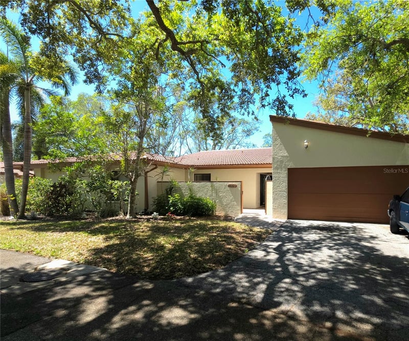 6413 Meadowlark Ln, Bradenton, FL 34210
