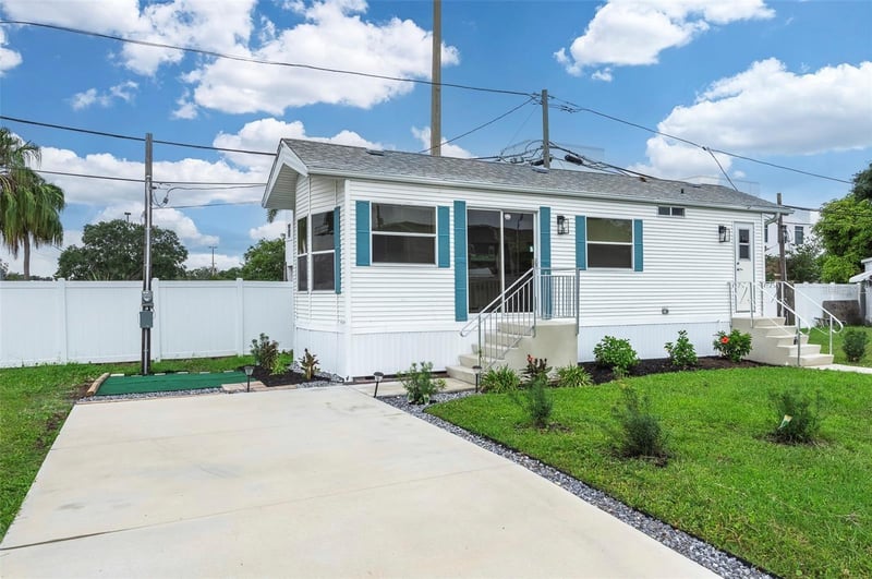 6720 Park Blvd #1, Pinellas Park, FL 33781