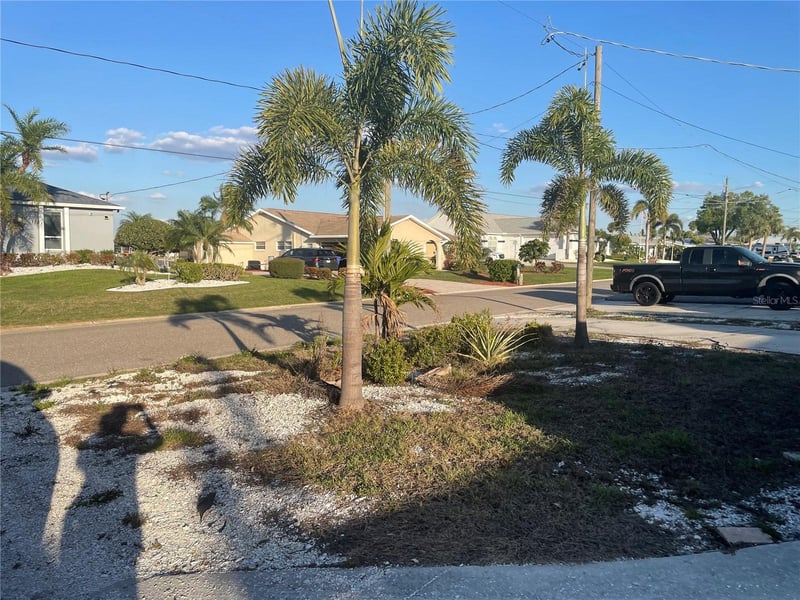 744 Gran Kaymen Way, Apollo Beach, FL 33572