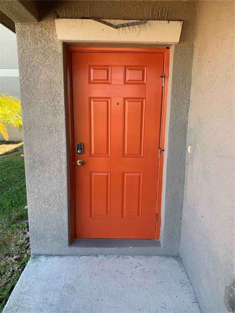 1522 Tiger Tooth Pl, Ruskin, FL 33570