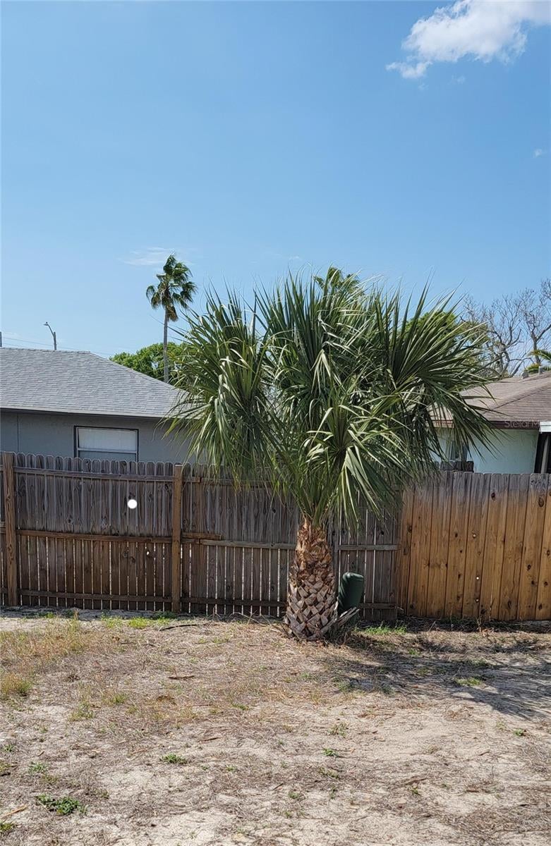 9901 Woodstock Ln, Port Richey, FL 34668