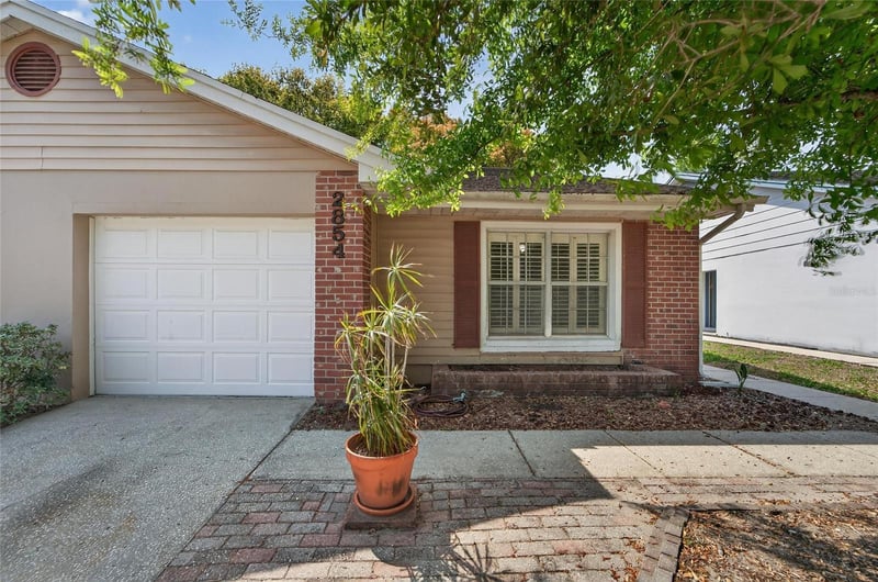 2854 Whitehall Dr, Palm Harbor, FL 34684
