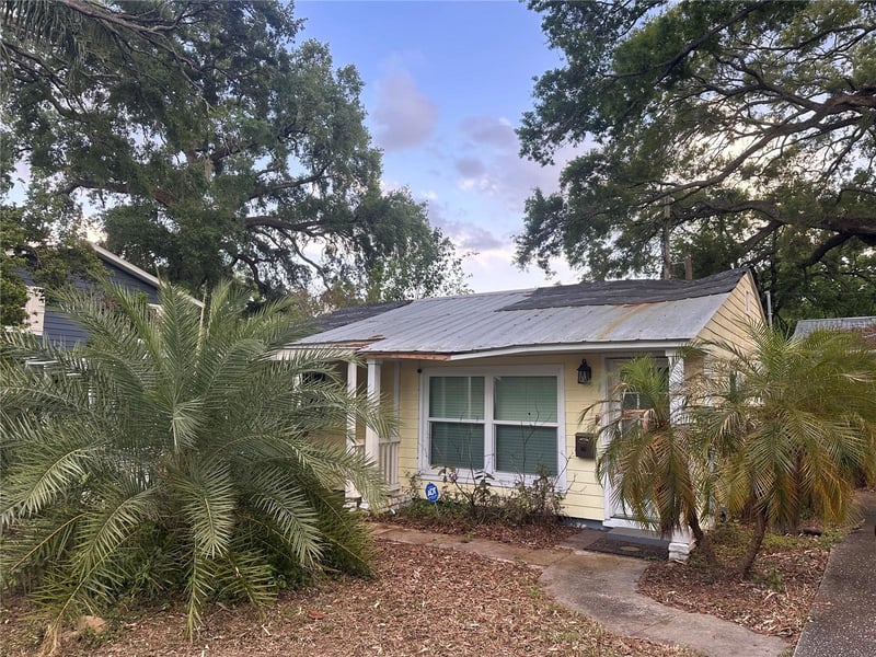 39 Hamilton Heath Dr, Tampa, FL 33604