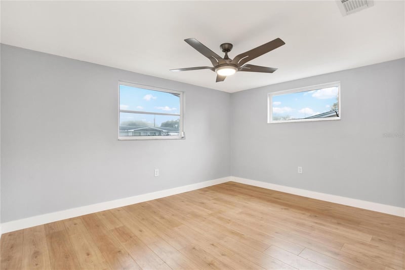 5200 Dove Dr, New Port Richey, FL 34652