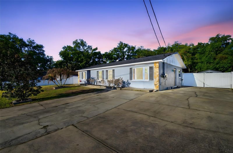 7403 Providence Rd, Riverview, FL 33578