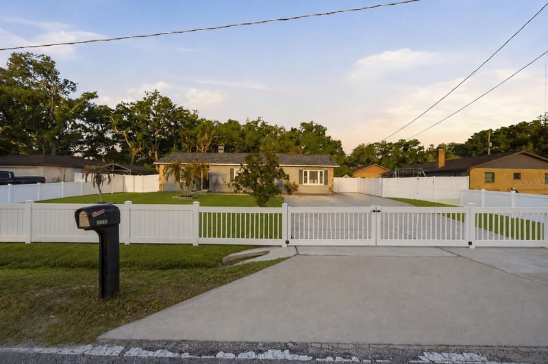 7403 Providence Rd, Riverview, FL 33578