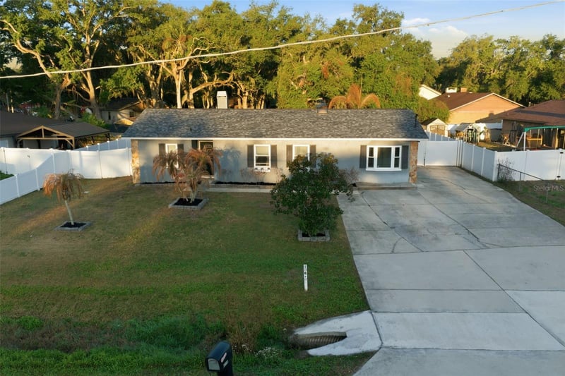 7403 Providence Rd, Riverview, FL 33578