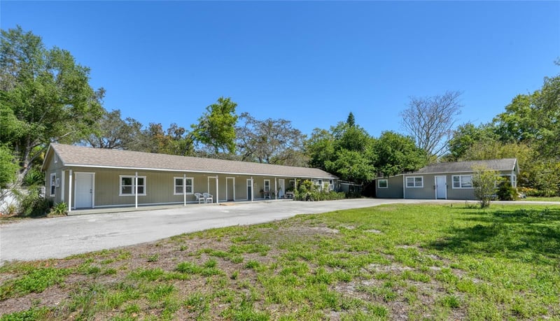 614 Beverly Ave, Largo, FL 33770