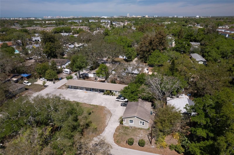 614 Beverly Ave, Largo, FL 33770