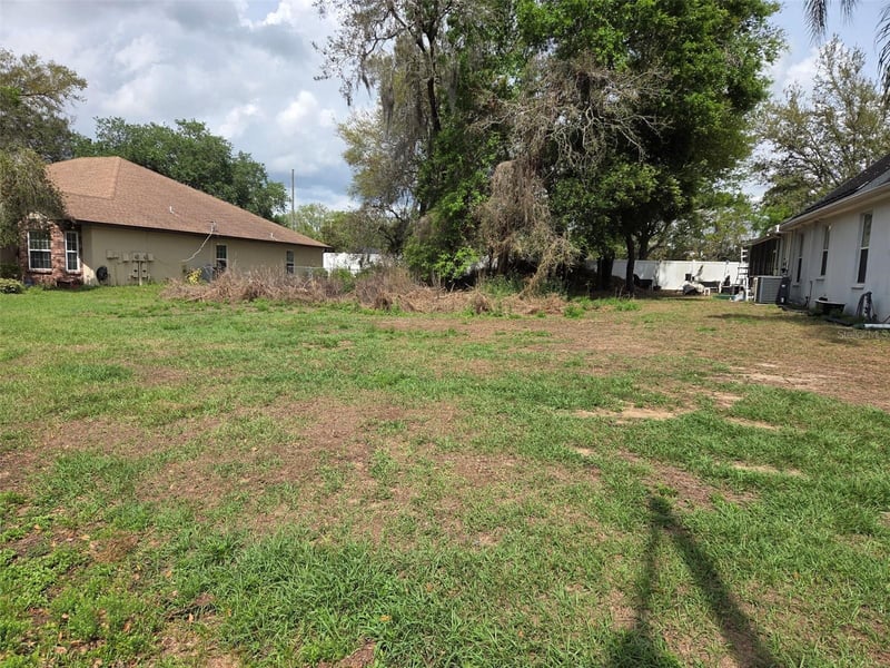 Kelly Lynn Ct, Zephyrhills, FL 33541