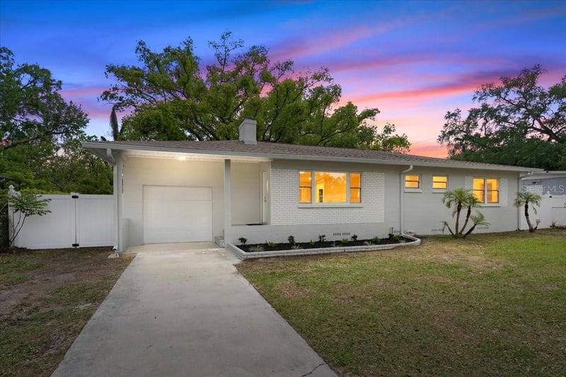 2530 Diana St, Tampa, FL 33614