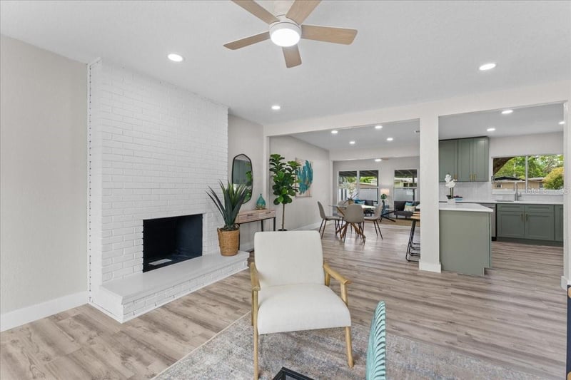 2530 Diana St, Tampa, FL 33614