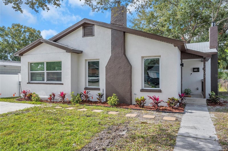 2703 18th St, St Petersburg, FL 33712